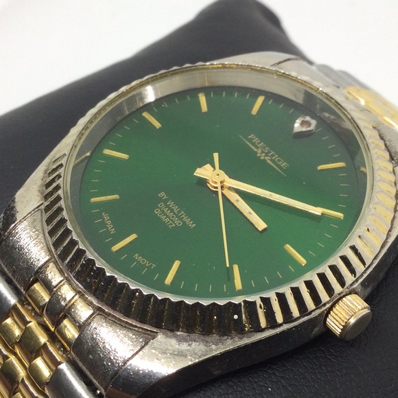 Vintage Prestige by Waltham Two-Tone Watch with Green Face - Picture 5 of 6